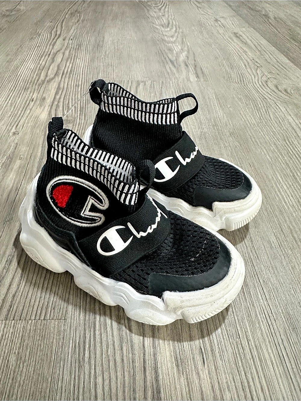Champion Rally Pro Kids Black & White Sneakers US 6Y